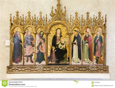 Der Polyptych der Madonna mit Kind und Heiligen – Ein Triumph des gotischen Stils und die Kunst des